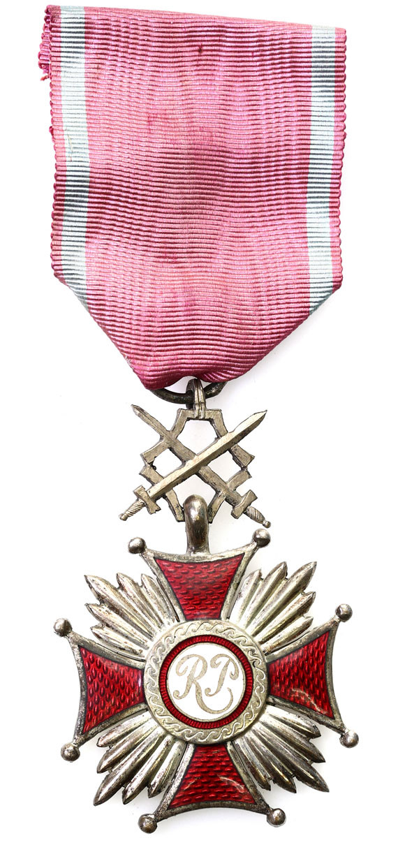 II RP. Srebrny Krzyż Zasługi z Mieczami